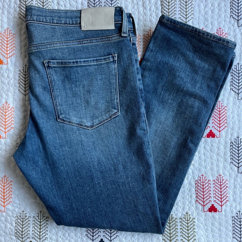 Paige Lennox jeans 33” waist in Rossford